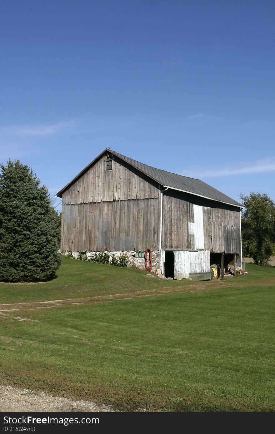 Weathered American barn in Lenawee County Michigan on an October autumn day