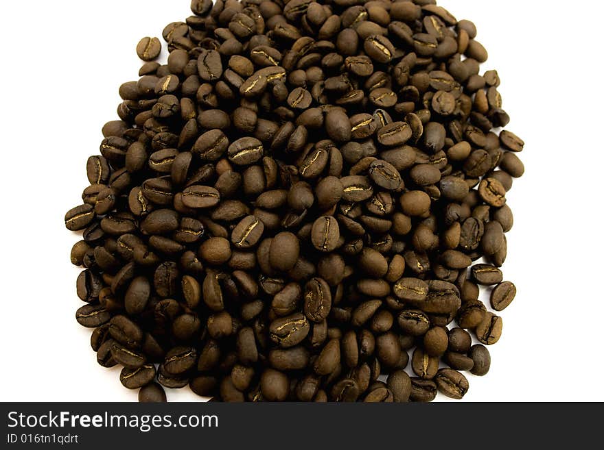 Small group of grains of coffee