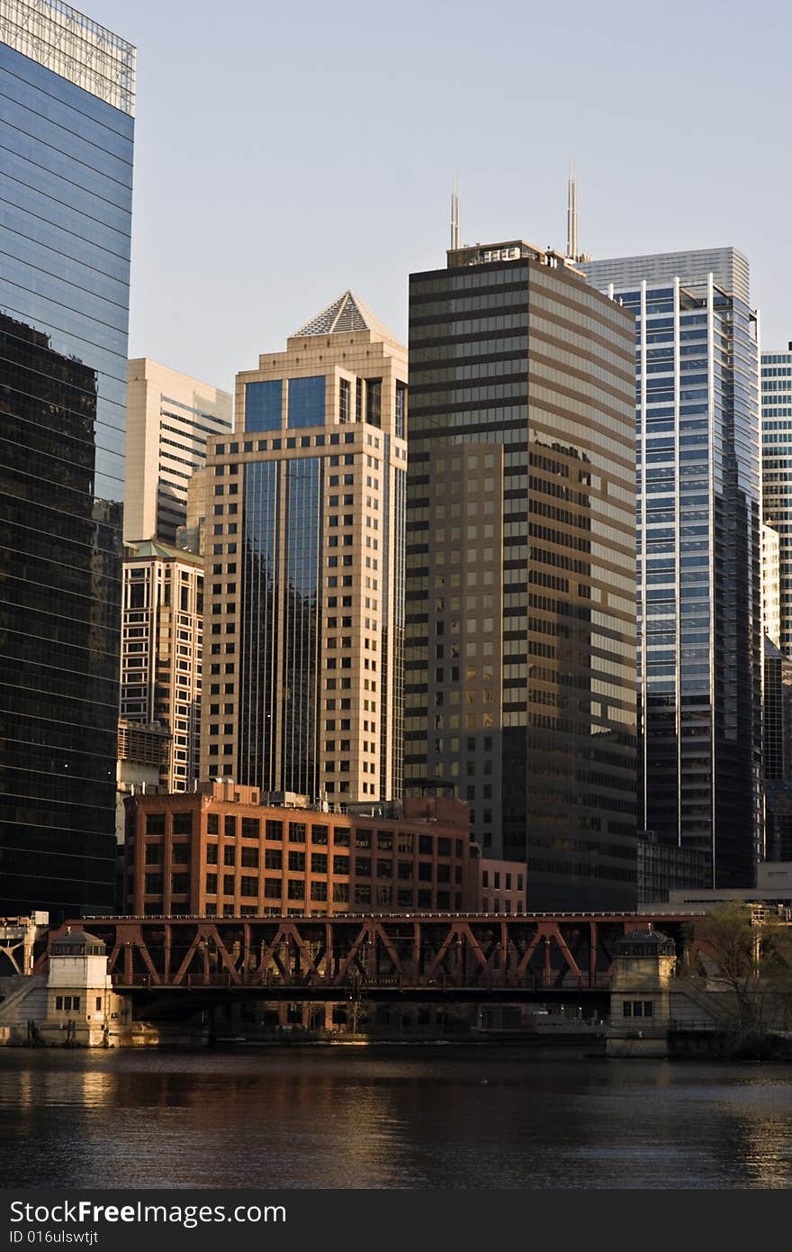 Lake Street bridge and downtown buildings along Chicago River