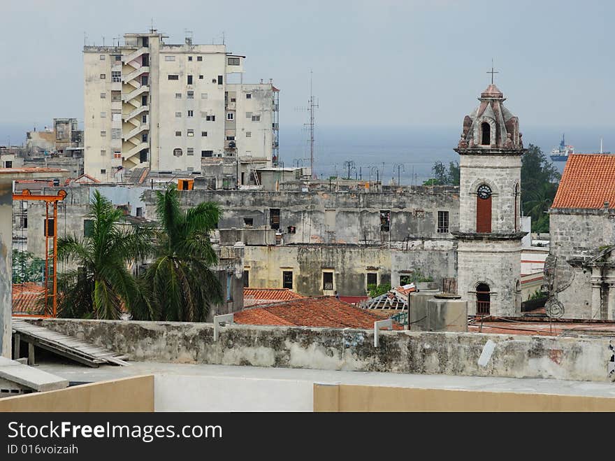 Modern and colonial building in Havana downtown, Cuba. Modern and colonial building in Havana downtown, Cuba