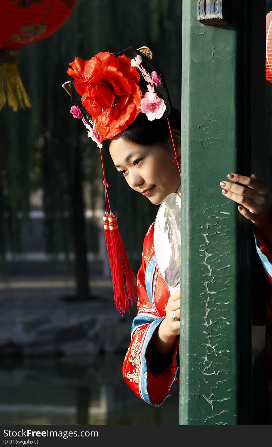 Chinese Girl In Ancient Dress