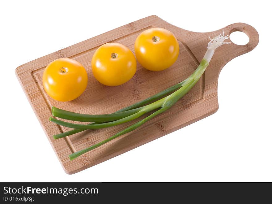 Onions and yellow tomatoes