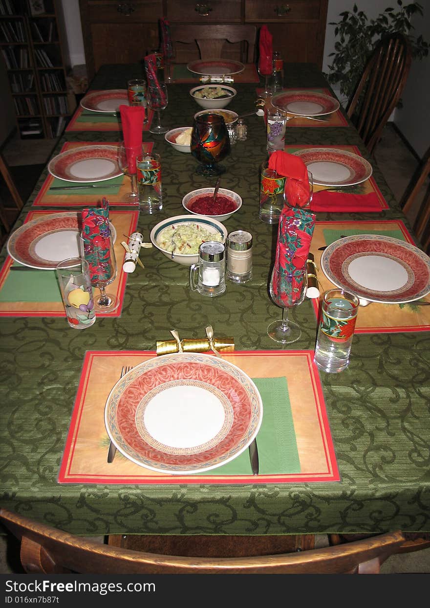 Holiday dressed up table with green and red