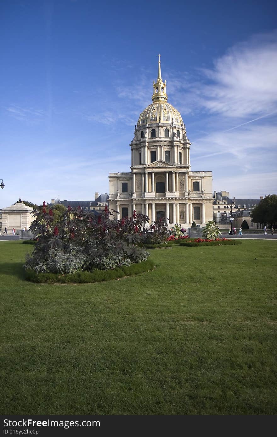 Les invalides