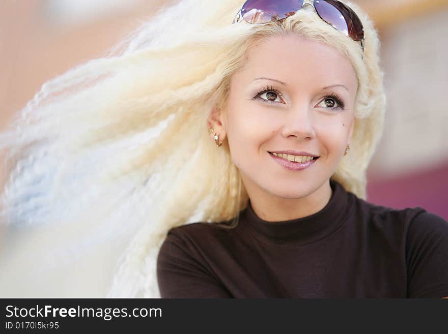 Hair on wind