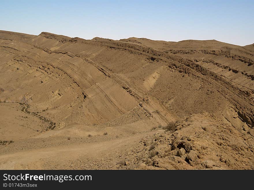 Big Crater Cliff