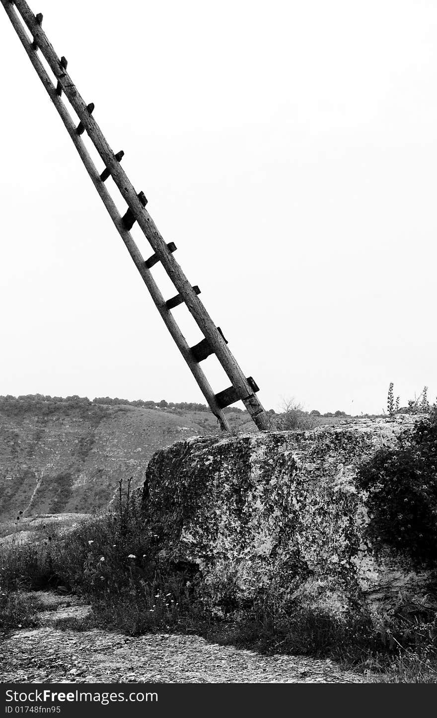 This photograph represent an stair oriented to the sky. . This photograph represent an stair oriented to the sky.