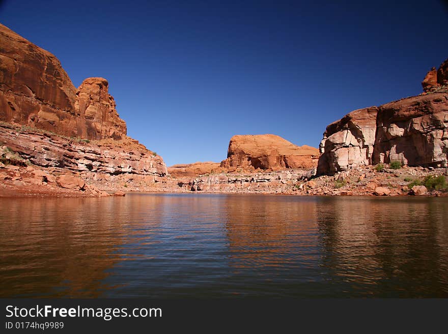 Turtle Head Bay at Lake Powell