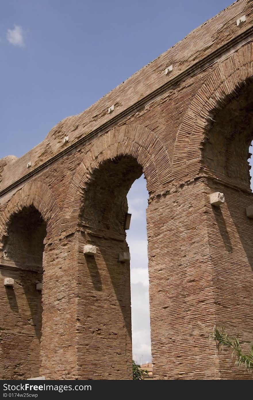 Rome: Alessandrino Aqueduct