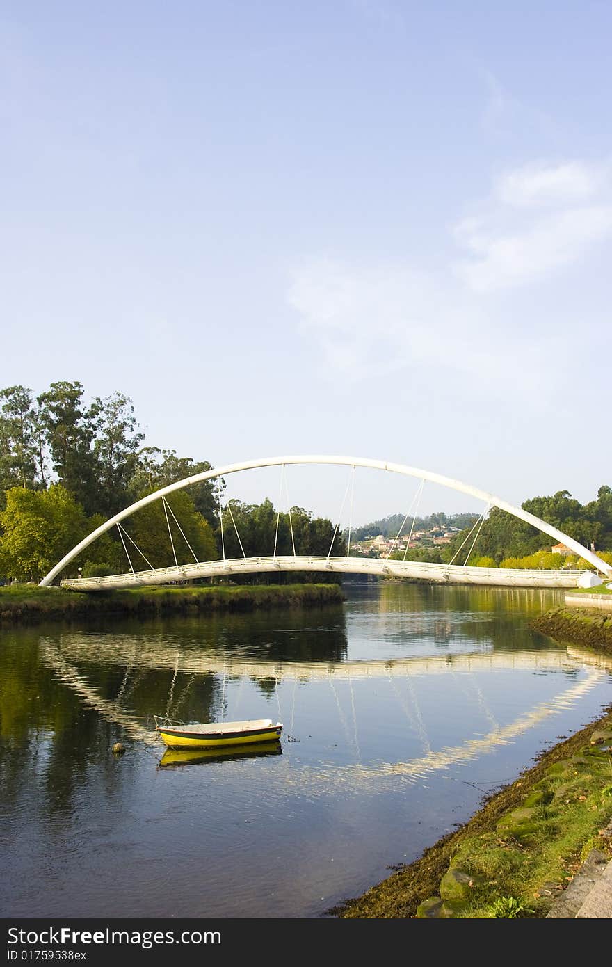 Boat on the river in Pontevedra