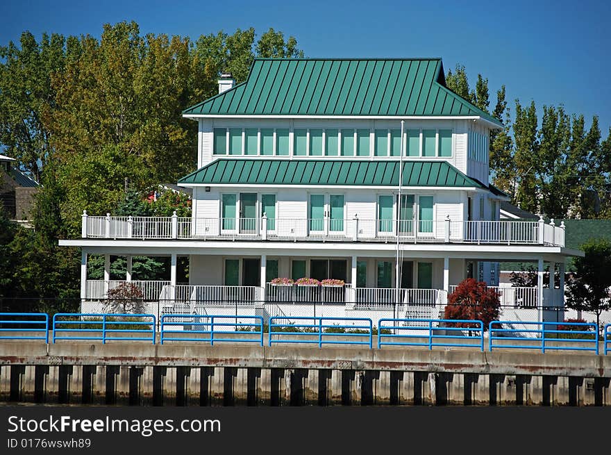 Waterfront Cottage