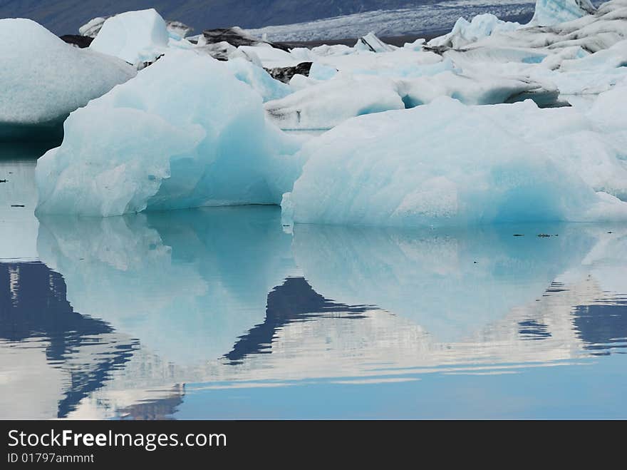 Iceberg in 'ice lagoon' bay, located at jokulsarlon bay in iceland. Iceberg in 'ice lagoon' bay, located at jokulsarlon bay in iceland