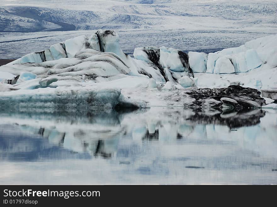 Iceberg in 'ice lagoon' bay, located at jokulsarlon bay in iceland. Iceberg in 'ice lagoon' bay, located at jokulsarlon bay in iceland