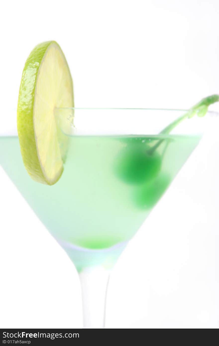 Fresh green cocktail (lime in focus)