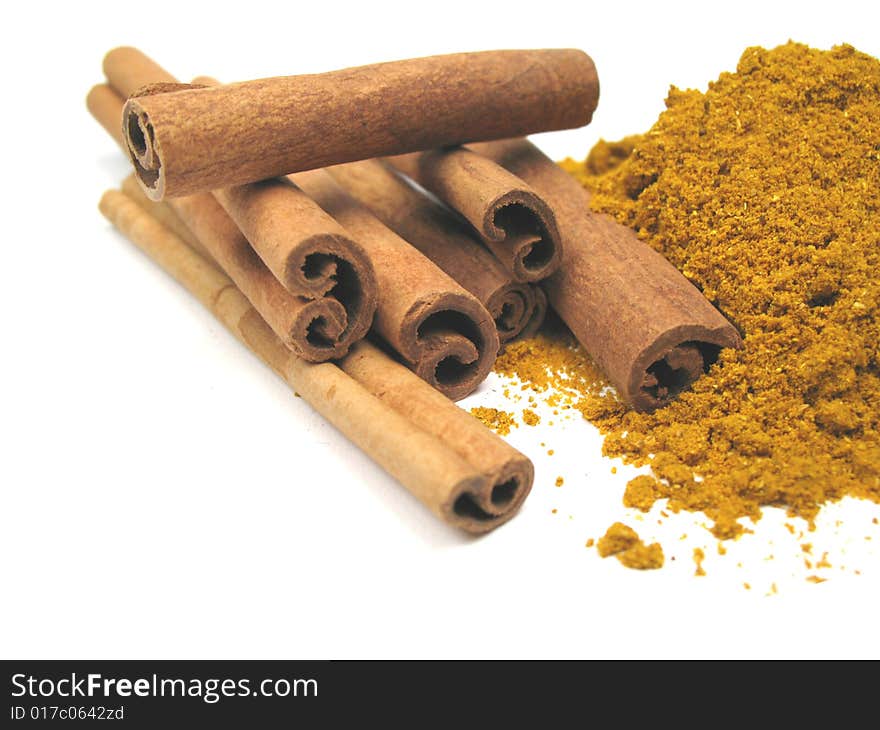 Cinnamon And Curry