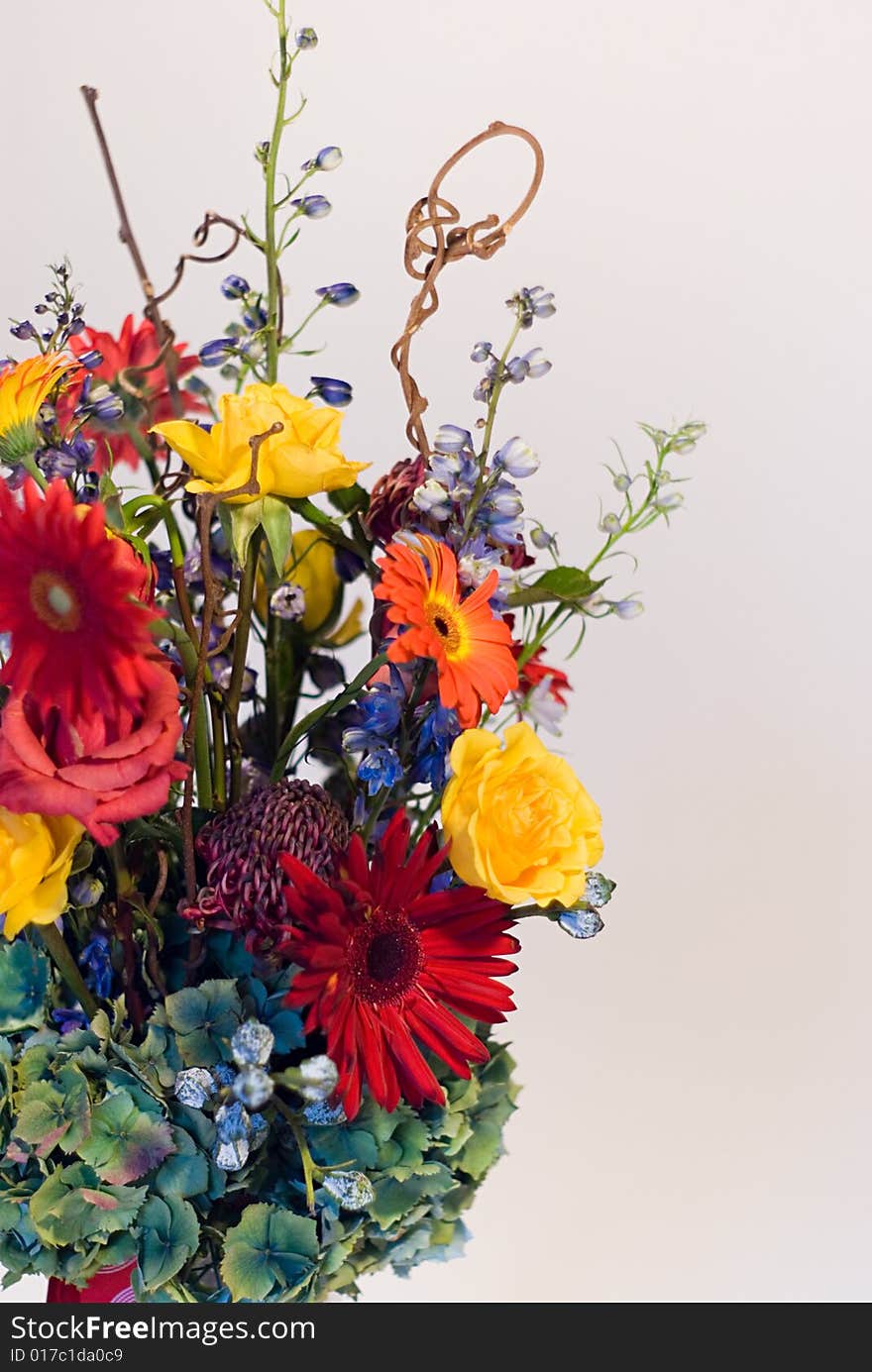 An elegant arrangement of flowers. An elegant arrangement of flowers.