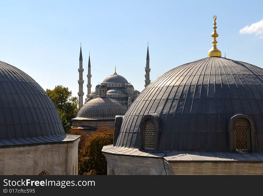 The bleu mosque is one of several mosques known as the Blue Mosque for the blue tiles adorning the walls of its interior. It was built between 1609 and 1616, during the rule of Ahmed I.