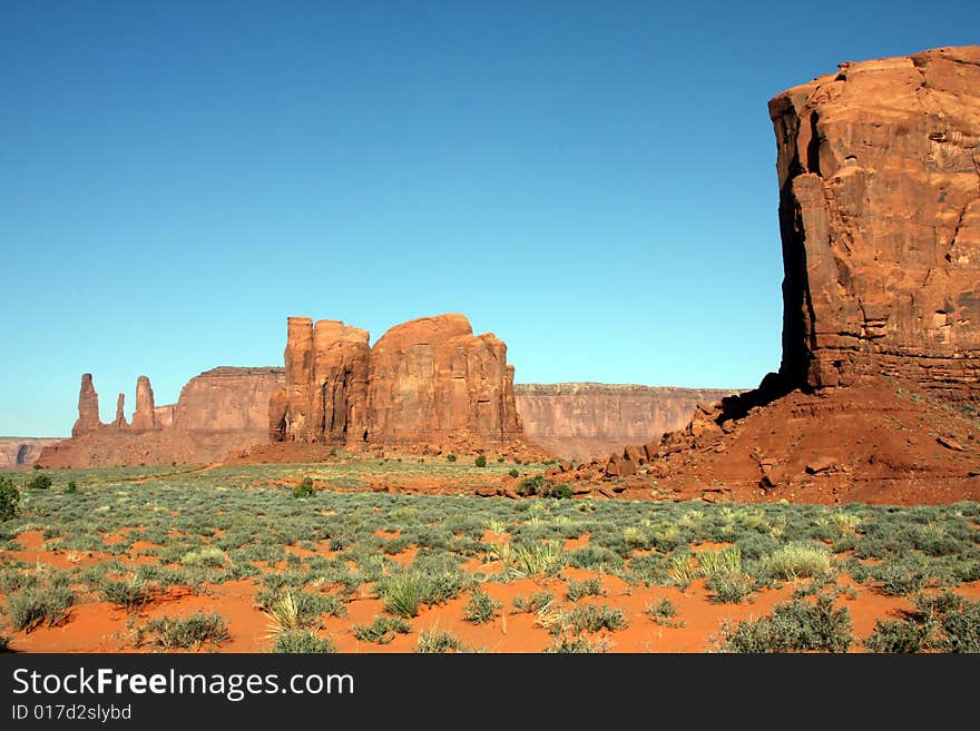 Overall view of the buttes in Monument valley on the Utah, Arizona border. Overall view of the buttes in Monument valley on the Utah, Arizona border