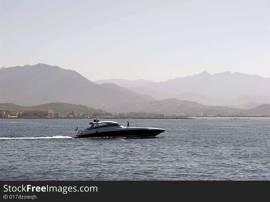 Speedboat Action