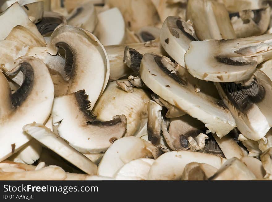 Sliced mushrooms1