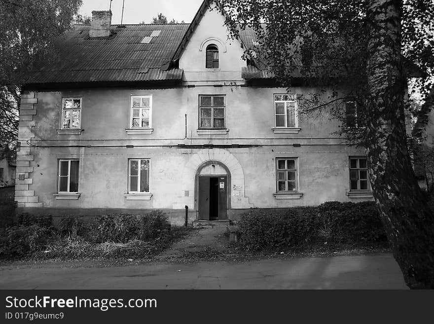 One of the houses on my street. One of the houses on my street