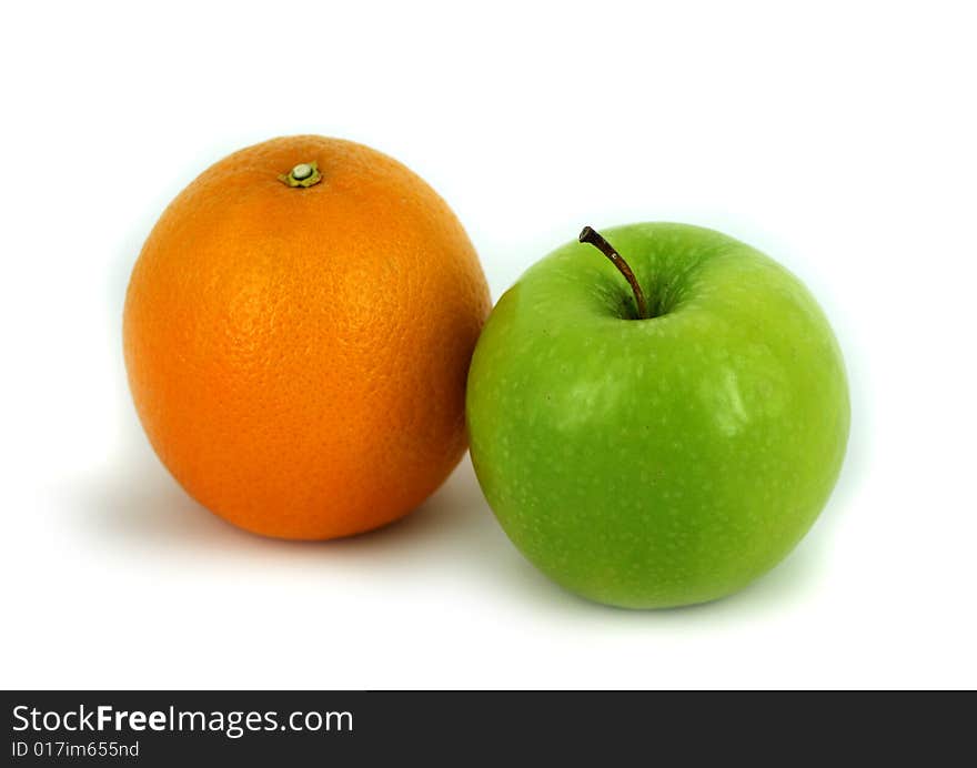 Heathy fruits orange and green apple