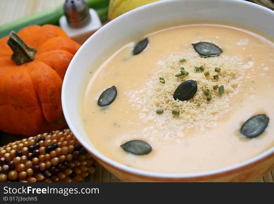 A fresh soup of pumpkins and pumpkin-seeds