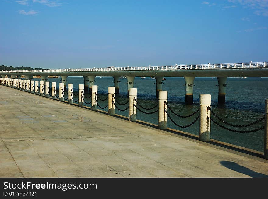 Safety barrier near a sea