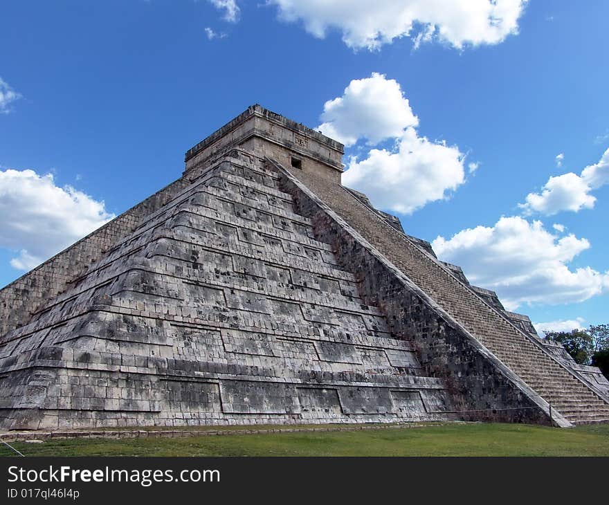 Pyramid of Kukulkan at Chichen Itza. Mayan culture, Chichen Itza, Yucatan Peninsula, Mexico. Travel Destination. Pyramid of Kukulkan at Chichen Itza. Mayan culture, Chichen Itza, Yucatan Peninsula, Mexico. Travel Destination.
