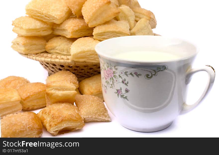 Puff Cookies In A Wum Basket