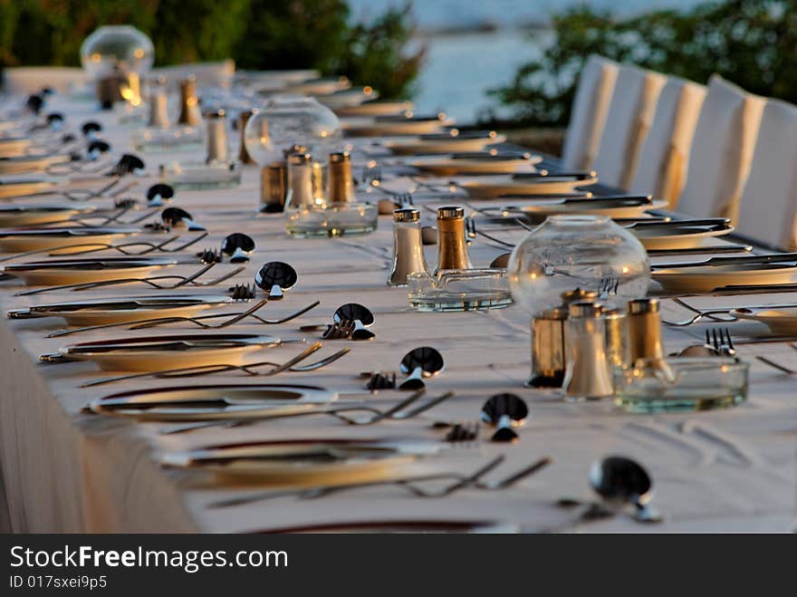 Table Arrangement