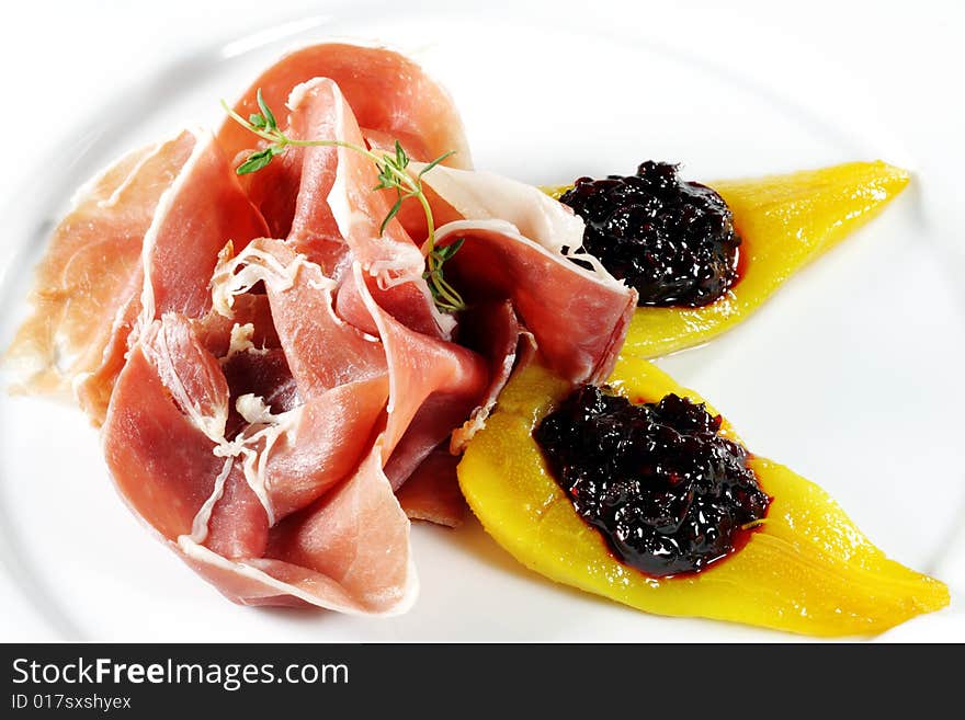 Ham with Pear and Berries