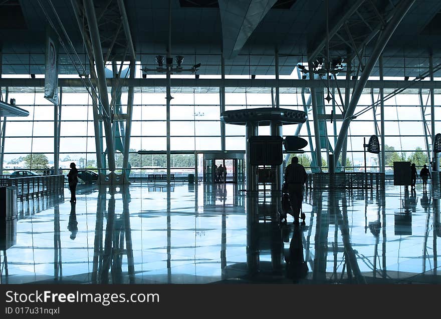 People reflex in the airport