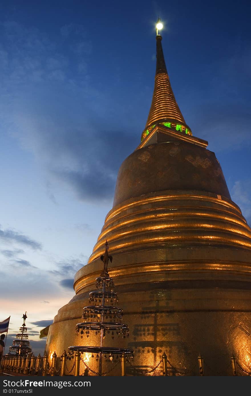 This temple is built on a small hill that gives great views of Bangkok, especially the old city. This temple is built on a small hill that gives great views of Bangkok, especially the old city.