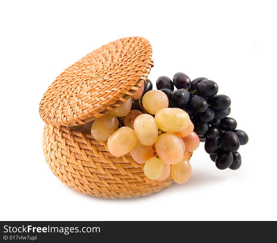 Basket with grapes