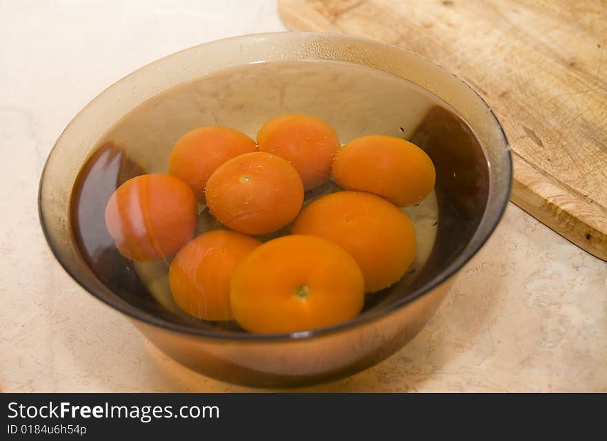 Tomatos under water