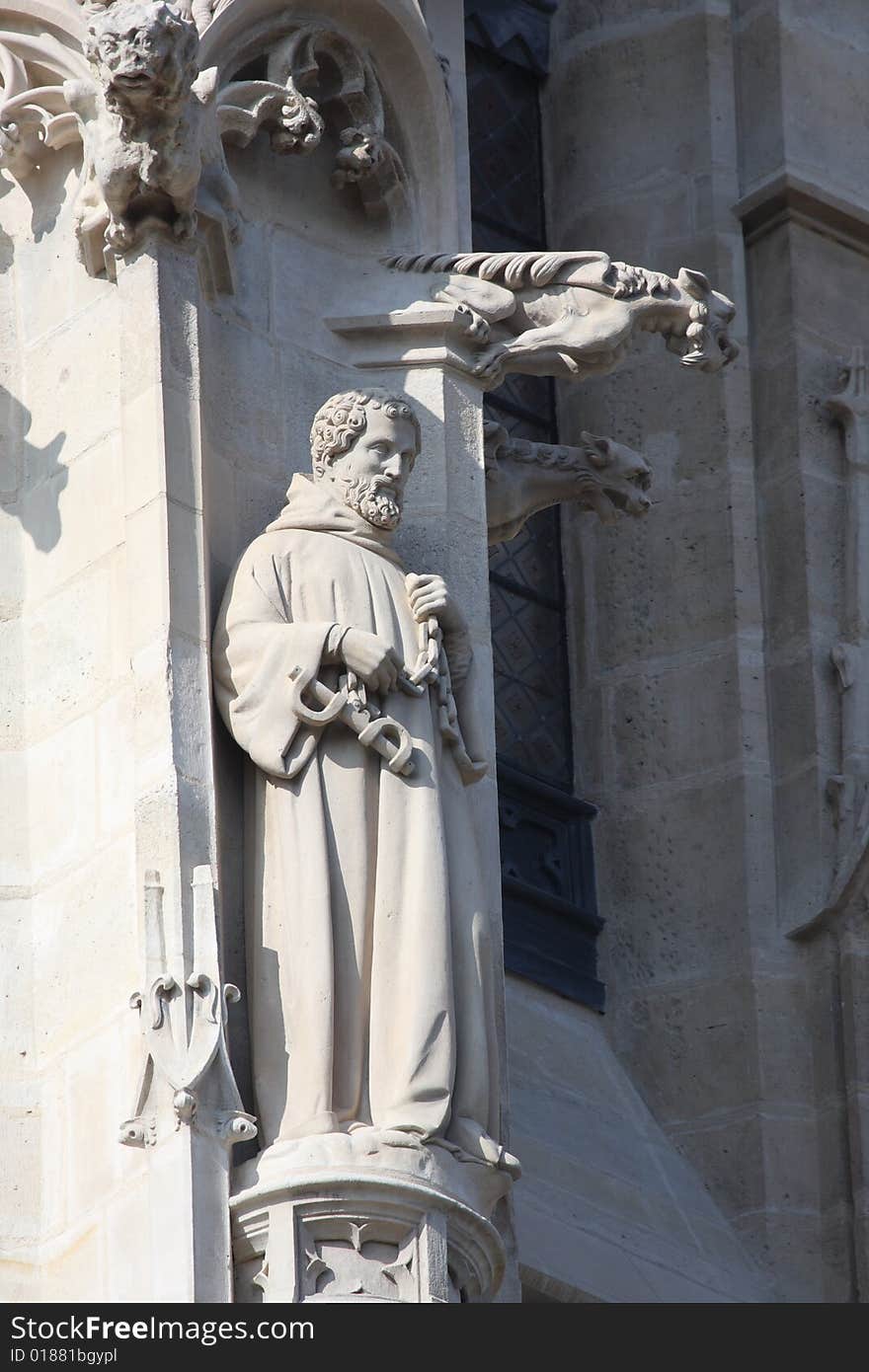 Statues of Notre Dame Cathedral, Paris