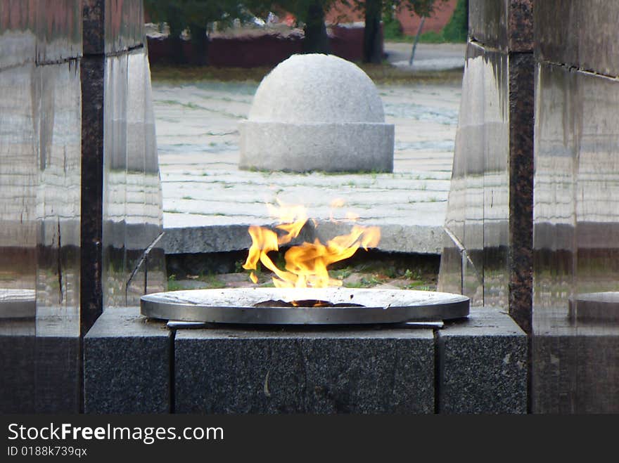 War victims memory flame in Kronshtadt