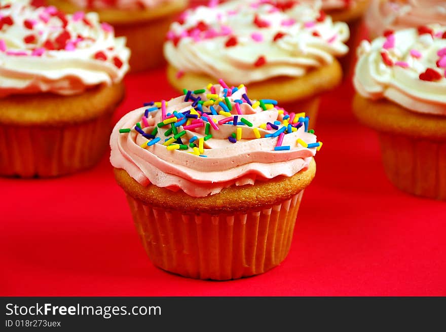 Pink and white cupcakes