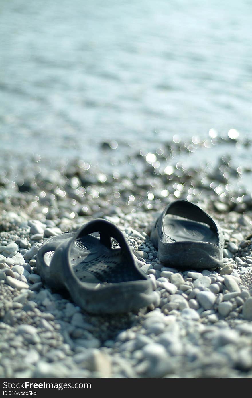 Slippers at the sea