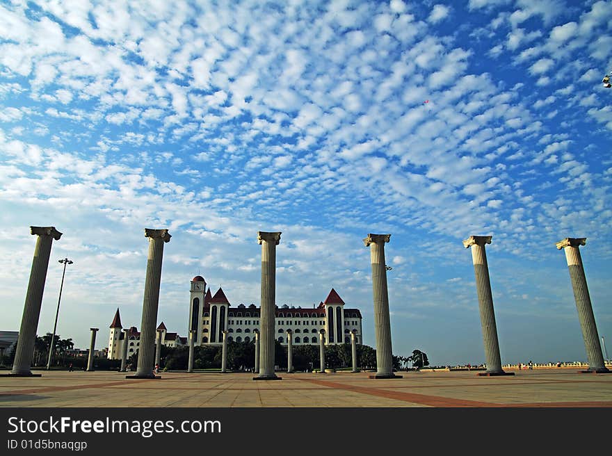 Guangdong Foshan in China's Century Plaza is a symbol of the local construction. Guangdong Foshan in China's Century Plaza is a symbol of the local construction