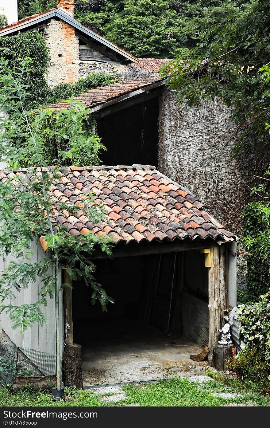 Country garage