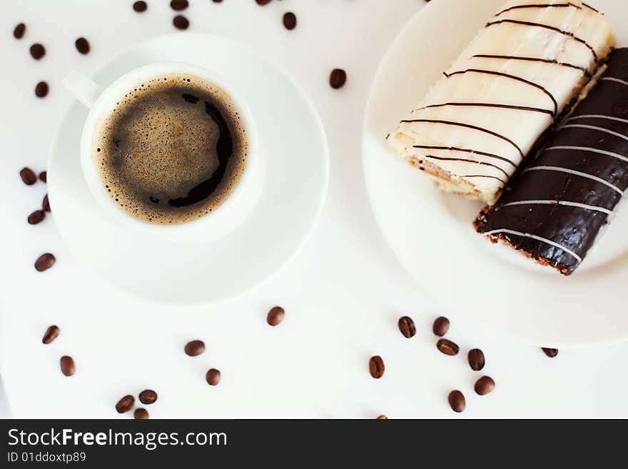 Coffee with dessert