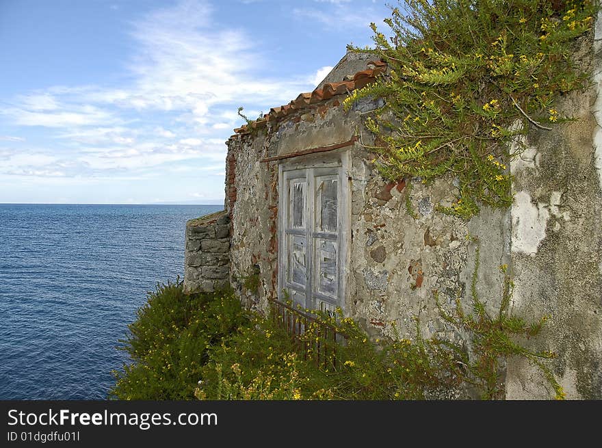 Deserted house on the sea in Cefal�, Sicily