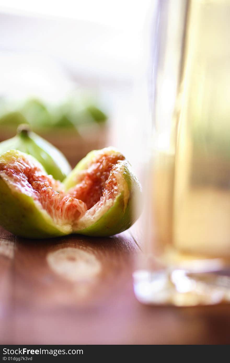 Fresh figs fruit on table