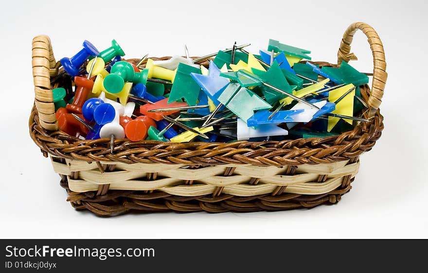 Bast basket with colored pushpins