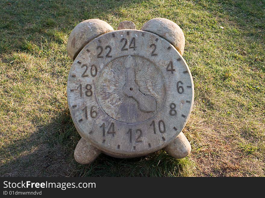 Stone twenty-four-hours alarm-clock