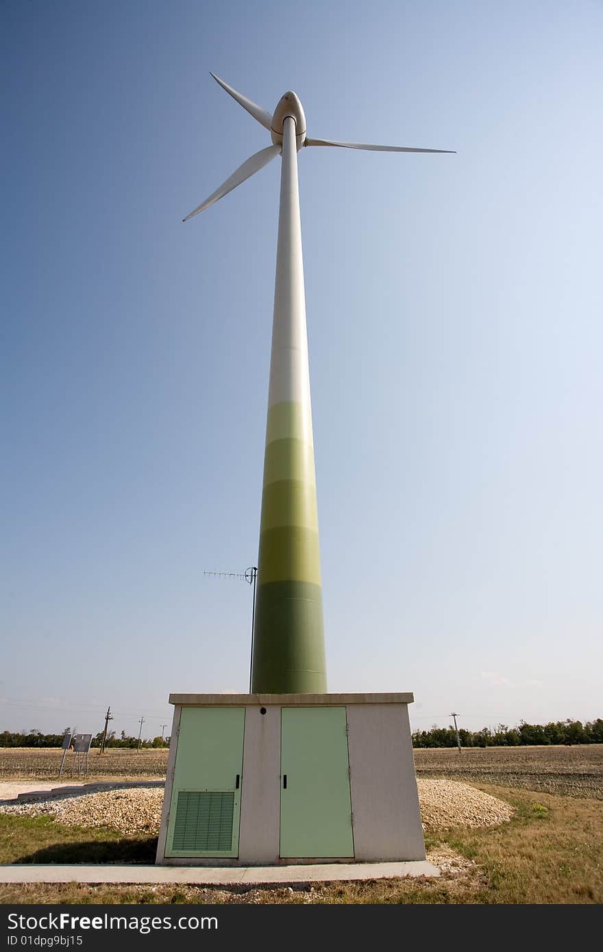 Windmill, Wide Perspective