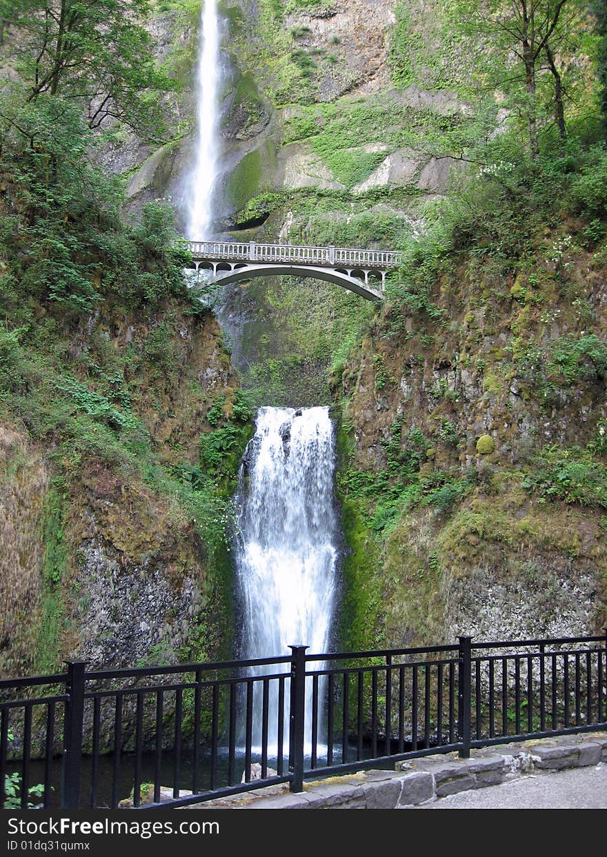 Multnomah Falls in the Morning