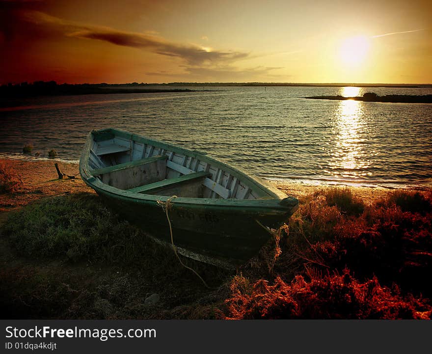 An abandoned transportation boat. It was the last day of summer and the light was so inviting that I could not resist to shoot at everything, even cans and sand trails. An abandoned transportation boat. It was the last day of summer and the light was so inviting that I could not resist to shoot at everything, even cans and sand trails...